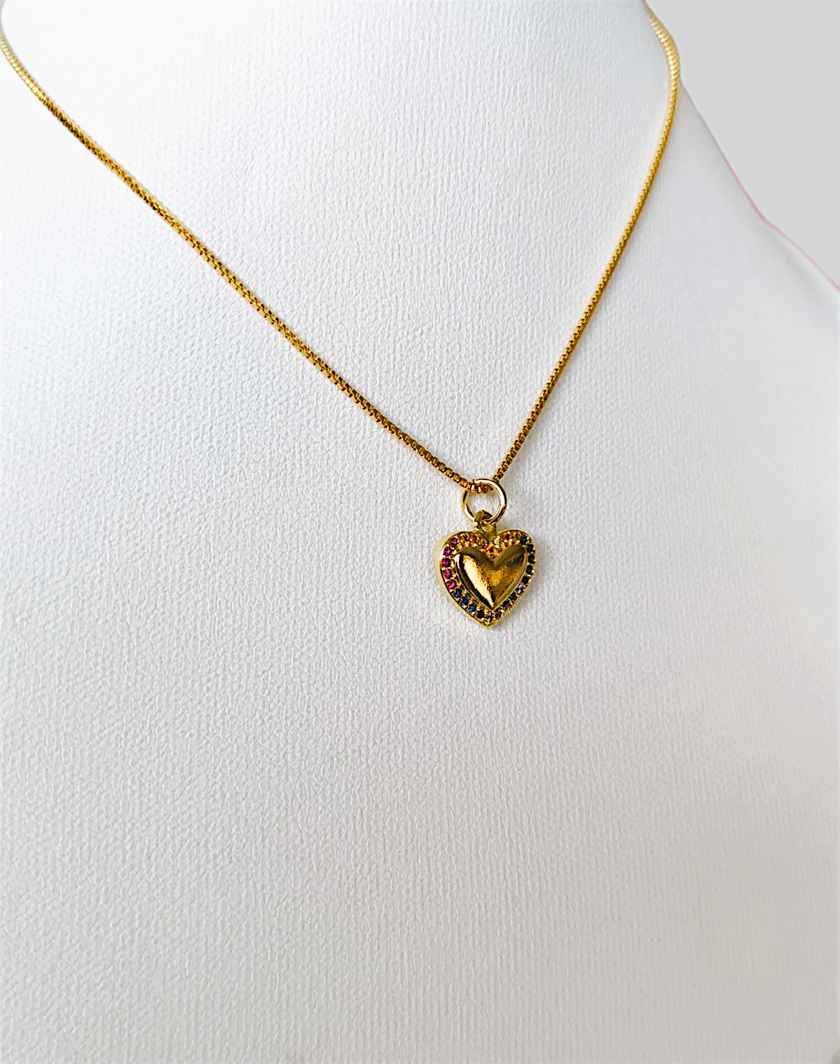 Collar modelo Love Color