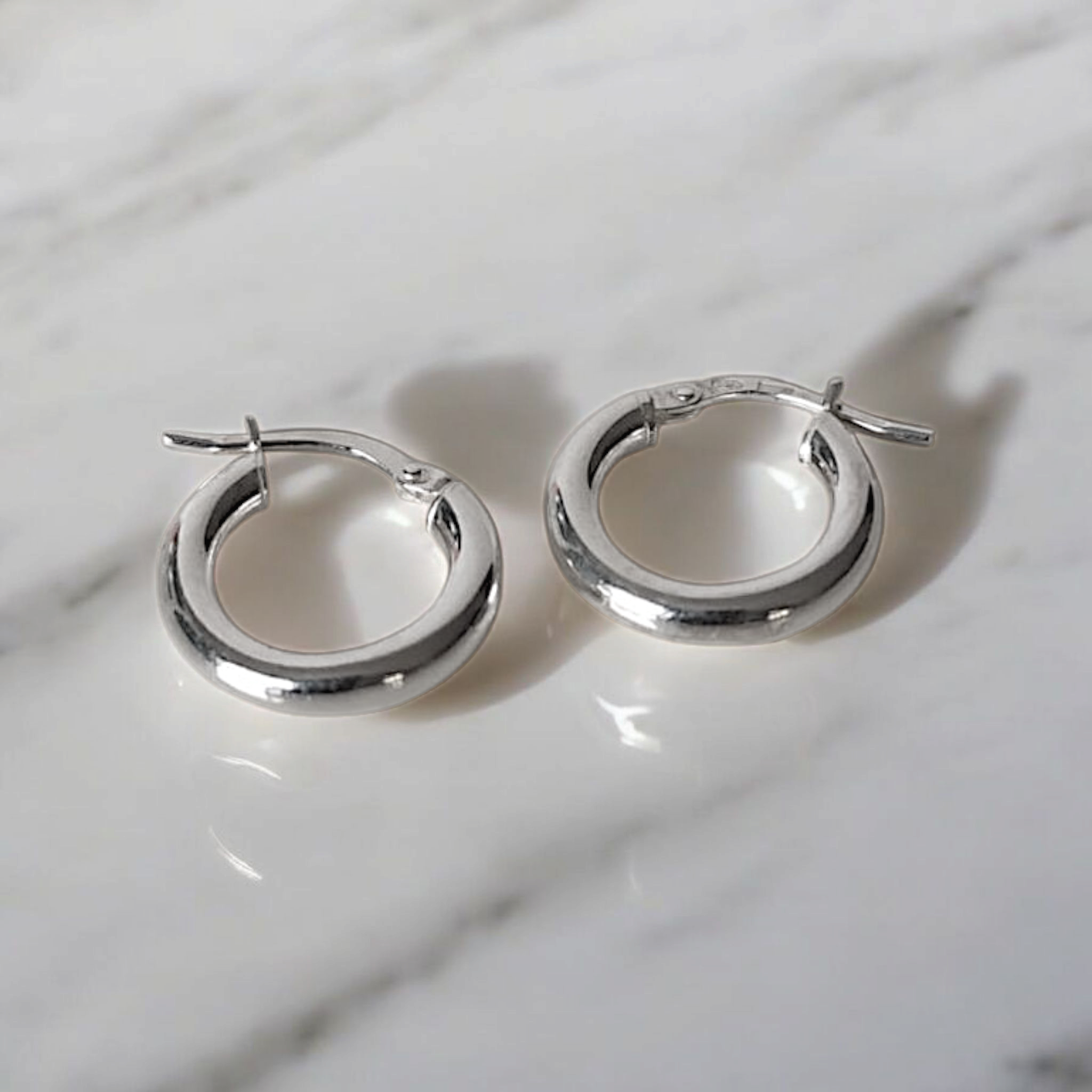 Aros de plata calidad 925 (Modelo Moon) - Imagen 2